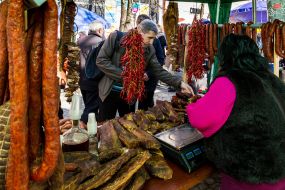 The visitor buys sausage