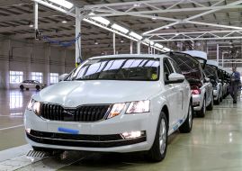 New car Skoda Superb B8