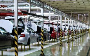 New car Skoda Superb B8