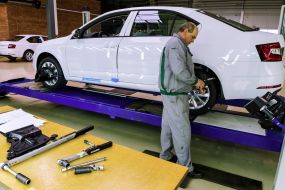 New car Skoda Superb B8