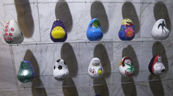 Okiagari-koboshi Japanese traditional dolls