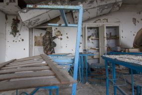 Destroyed school in Shirokino