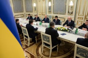 Poroshenko meeting with Shahin Mustafayev
