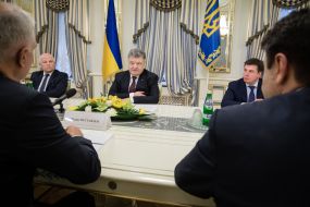 Poroshenko meeting with Shahin Mustafayev