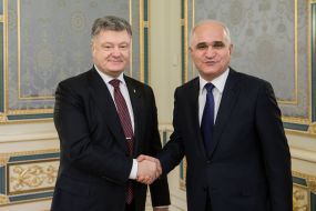 Peter Poroshenko and Shahyn Mustafayev