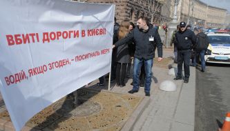 Action "Killed road calls for help!"