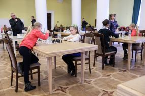 Chess Tournament "Miss intellectuality"