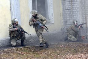 Complete tactical training guidance