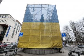 Памятник Щорсу