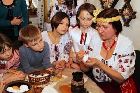 Master-class on making Easter eggs