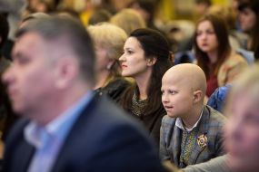 Церемония награждения победителей конкурса "Благотворительная Украина-2016"