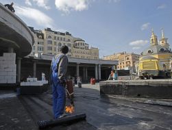 Reconstruction of the Poshtovaya Square in Kiev