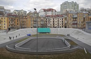 Reconstruction of the capital racetrack