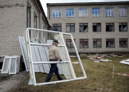 Restoring homes in Balakleya