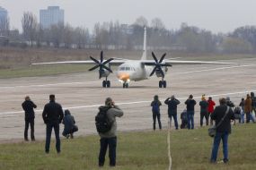 Самолет  Ан-132Д