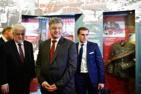 Petro Poroshenko visited the Museum of the Occupation of Latvia