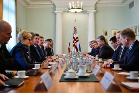 Maris Kuchinskis, Petro Poroshenko