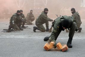 Demonstration speeches of special forces