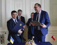 Учасники зустрічі