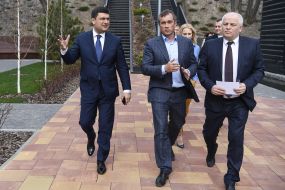 Vladimir Groisman, Vasyl Khmelnytsky, Stepan Kubiv