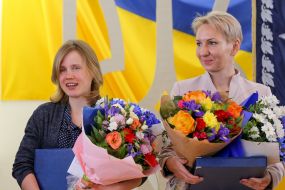 Elena Pidhrushna and Anastasia Merkushyna