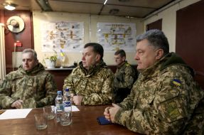 Victor Muzhenko, Stepan Poltorak and Petro Poroshenko