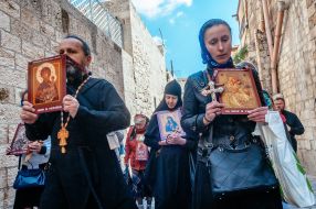 Cross procession Via Dolorosa