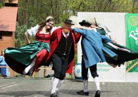 Festival "Easter in the grove" 