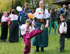 Festival "Easter in the grove"