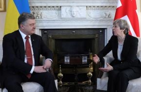 Petro Poroshenko, Teresa May