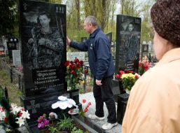 Requiem for the dead Ukrainian defenders