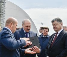 Petro Poroshenko and Alexander Lukashenko