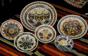 Сувенирные тарелки