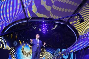 Владимир Гройсман