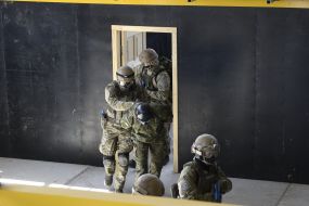 Открытие комплекса подготовки спецназа Нацполиции («shoot-house»),