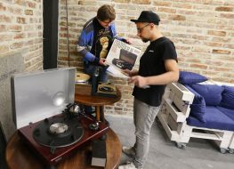 Craft Beer & Vinyl Music Festival