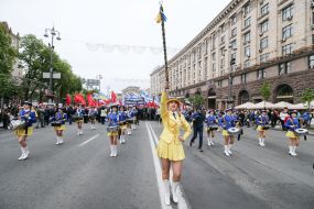 Workers march in honor of the International Day of Workers