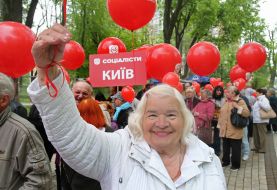 Workers march in honor of the International Day of Workers