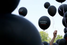 Balloons of black color