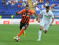 Football. FC "Shakhtar" - FC "Zarya", 3:2