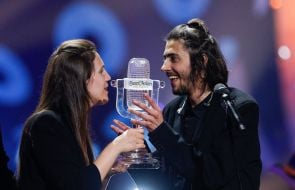 Eurovision 2017 song contest. Grand final. Salvador Sobral, Luisa Sobral