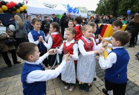 Children in national costumes