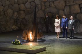 Groisman visited the Holocaust Memorial "Yad Vashem"