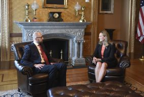 Arseniy Yatseniuk and Andrea Thompson