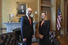 Arseniy Yatseniuk and Andrea Thompson