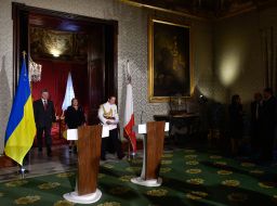Petro Poroshenko and Marie Louise Coleiro Preca