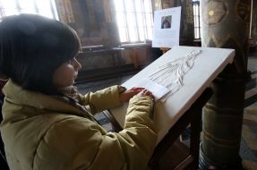 Blind girl touches icons