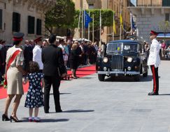 Petro Poroshenko in the car