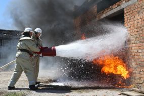 Emergency training on gas pipeline