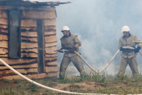 Demonstrative fire extinguishing exercises